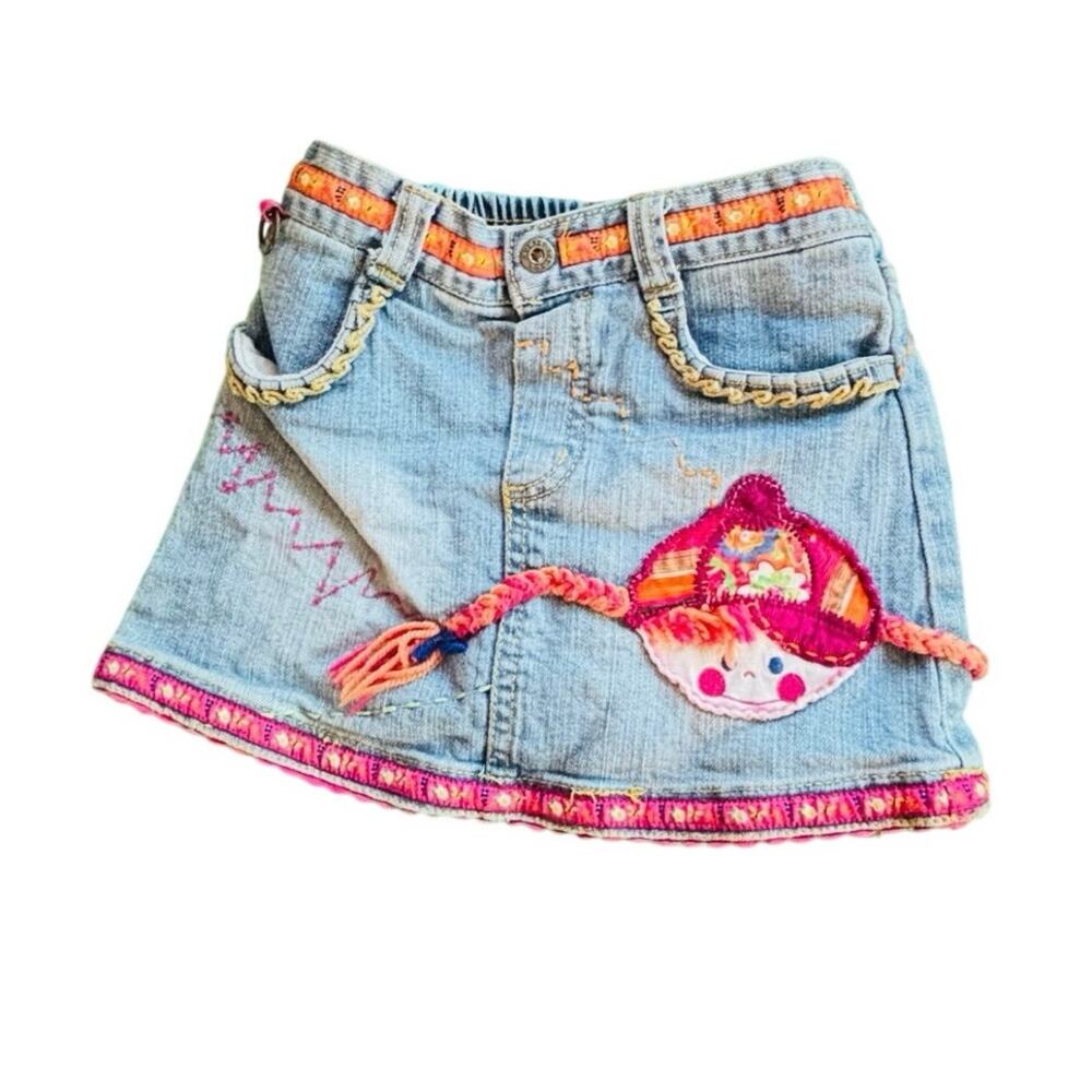 The Children’s Place Vintage embroidered face redhead pigtails denim skirt sz3T